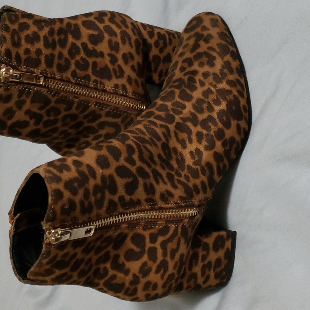 Massing leopard boot - Picture 4 of 4